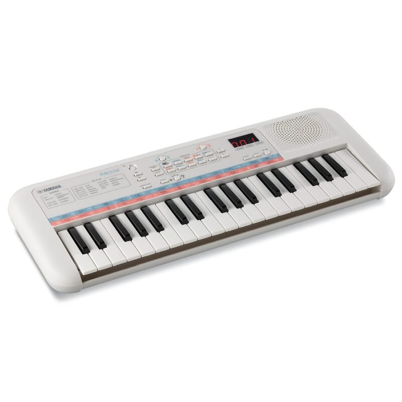 Yamaha PSS-E30 Remie Portable Mini Keyboard – 37 Keys, White, Built-in Songs, Sound Effects & Quiz Mode, Lightweight, Ideal for Kids & Early Learners